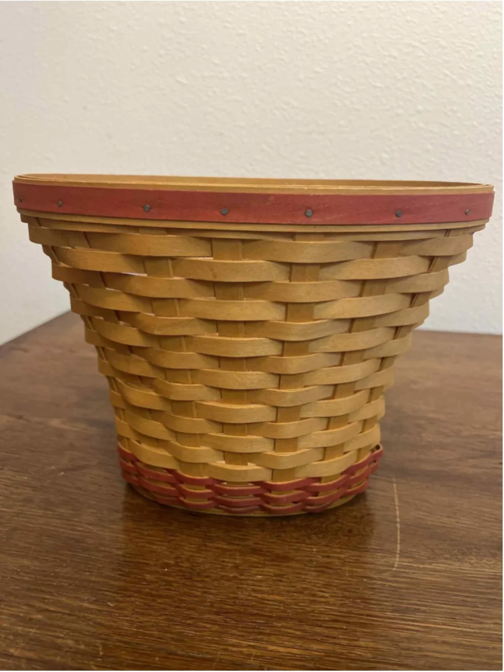 Longaberger Handwoven Basket Signed Bonnie Longaberger Protector 2002